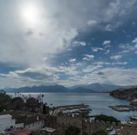 Mavi Avlu - Old Town Apartment *
